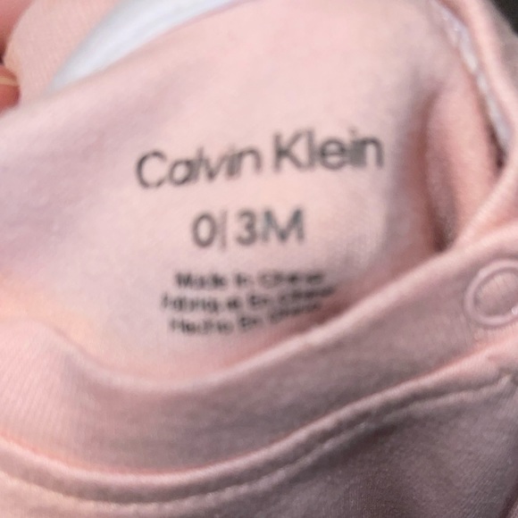 Calvin Klein baby coverall set - Picture 5 of 9